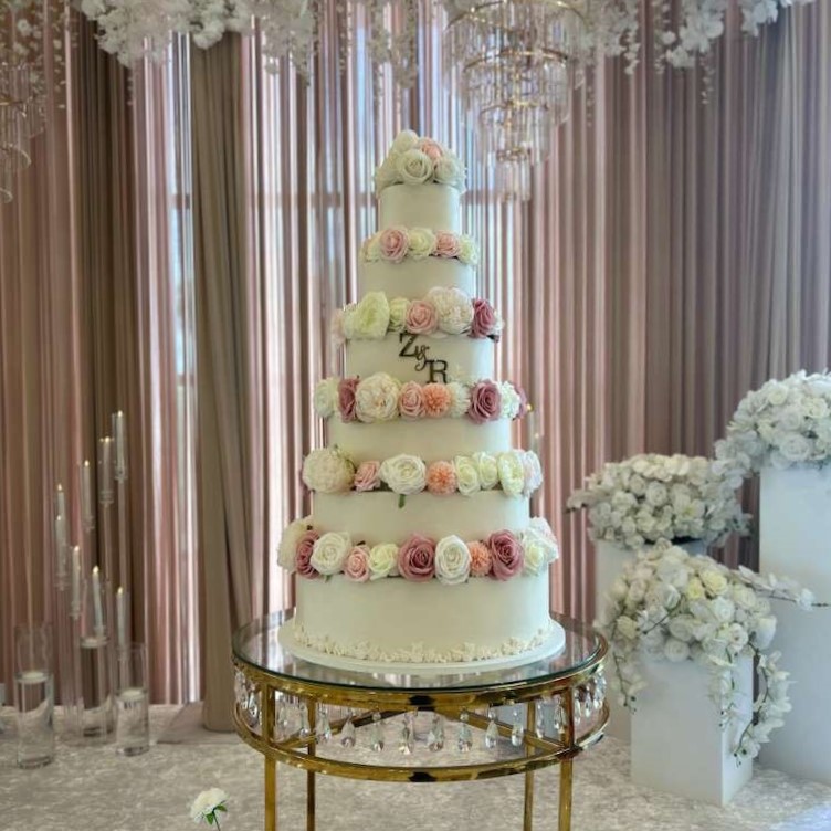 About Cake N’ Bake